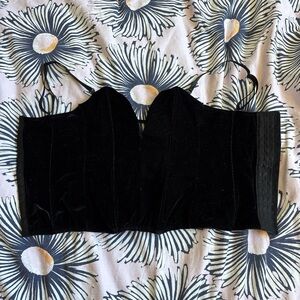 spirit halloween black velvet corset
